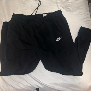 In perfect condition. I way to big of a size.